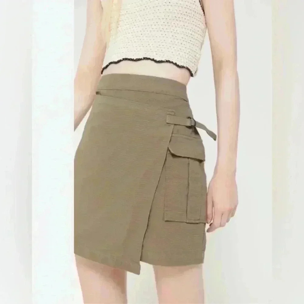 ❤️Urban Outfitters NWOT Parkwood Utility Wrap Olive Green Mini skirt X-small